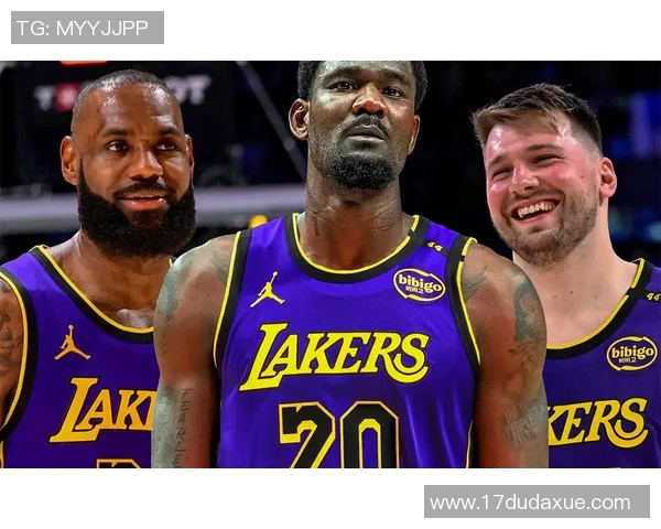 湖人消息：东契奇创造神迹，艾顿改变喜人，战国王出场更新