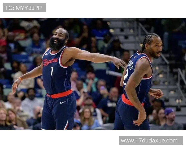 36岁哈登超越奥尼尔！三分8连击打崩黄蜂，快船3连胜却暴露致命短板